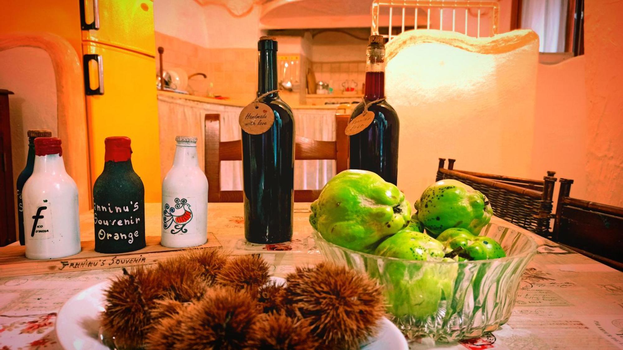 Casa Ele - Casa Indipendente Con Cucina - Bikes Friendly Daire Sassari Dış mekan fotoğraf